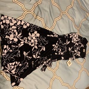 **Brand new Anne Klein Dress with tags**